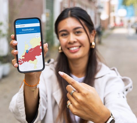 Vrouw met smartphone