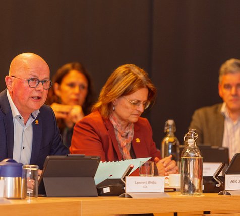 3 personen vergadering