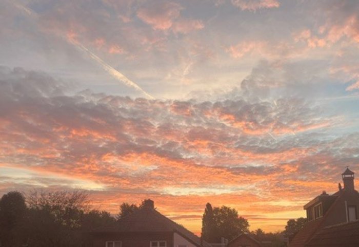 Sfeerfoto zonsondergang skyline