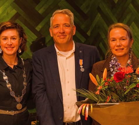 Burgemeester Schuitmaker en Daniël Elst